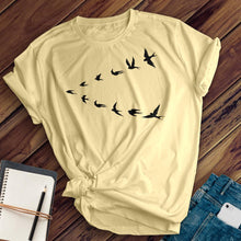 Load image into Gallery viewer, V Birds Tee