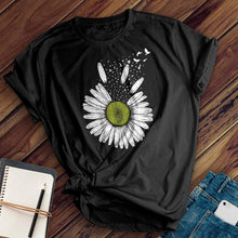 Load image into Gallery viewer, Daisy Bird Tee