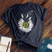 Load image into Gallery viewer, Daisy Bird Tee